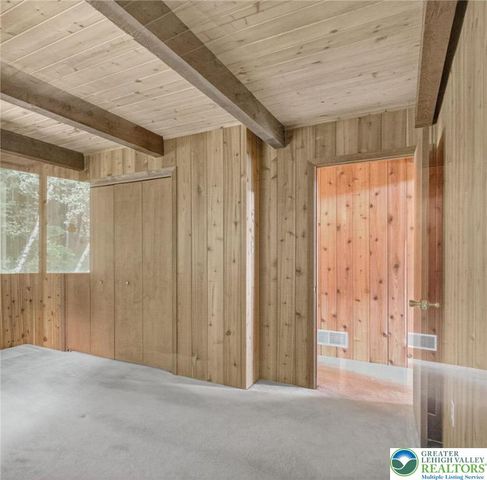 109 Lawrence Drive, Chestnuthill Twp, PA 18330