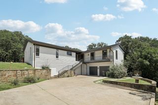 2404 Westwood Drive, Arlington, TX 76012
