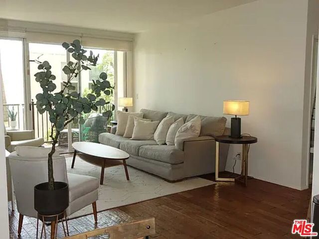 23901 Civic Center Way D164, Malibu, CA 90265