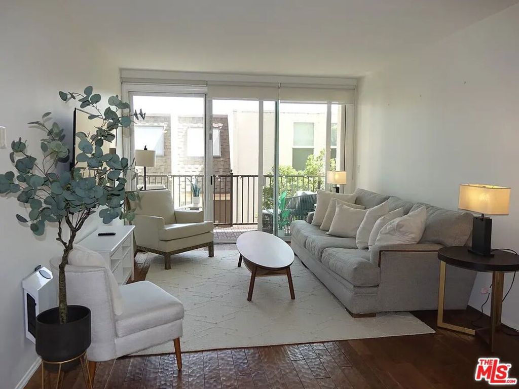 23901 Civic Center Way D164, Malibu, CA 90265