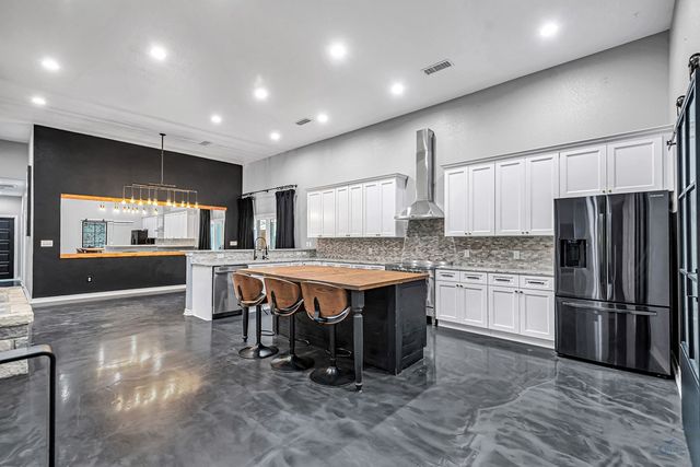 1600 Indian Hills, Big Spring, TX 79720