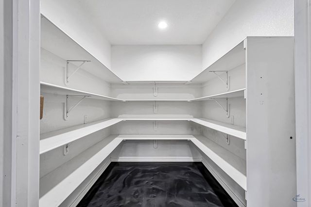 1600 Indian Hills, Big Spring, TX 79720