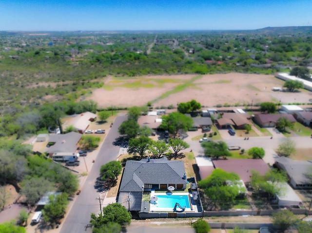 1600 Indian Hills, Big Spring, TX 79720