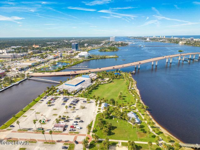 111 Palm Place, Daytona Beach, FL 32114