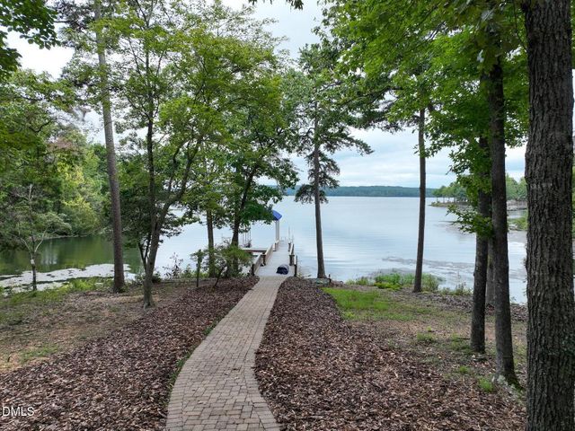 139 Deerfield Lane, New London, NC 28127