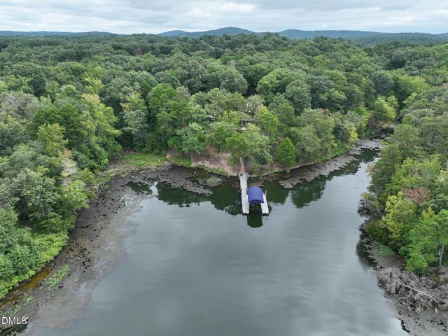 139 Deerfield Lane, New London, NC 28127