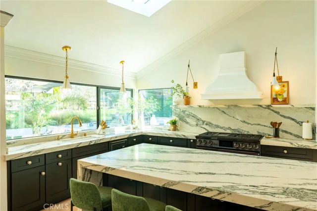 20139 Lake Canyon Dr, Walnut, CA 91789