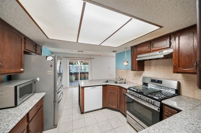 5523 Greenhill Forest Drive, Houston, TX 77088