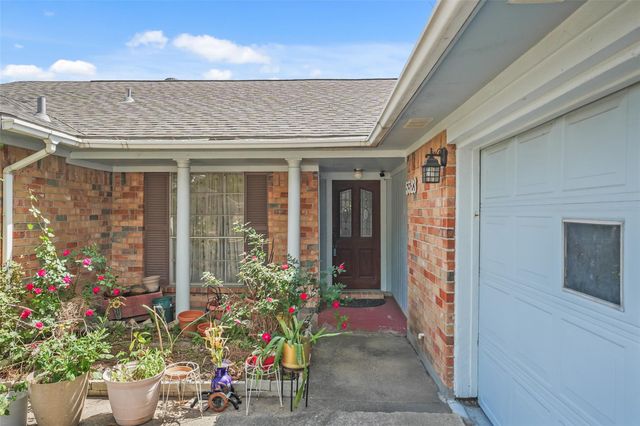 5523 Greenhill Forest Drive, Houston, TX 77088