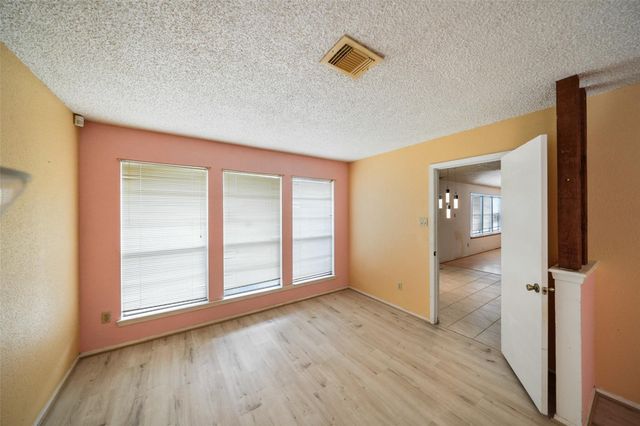 5523 Greenhill Forest Drive, Houston, TX 77088