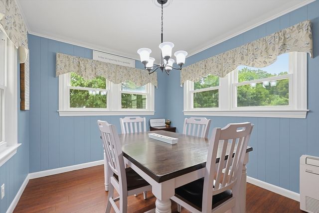 24 Oak St, Medfield, MA 02052