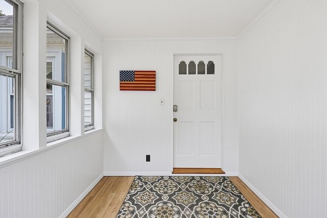 24 Oak St, Medfield, MA 02052