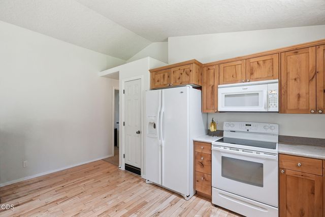 19184 Baker Road, Bend, OR 97702