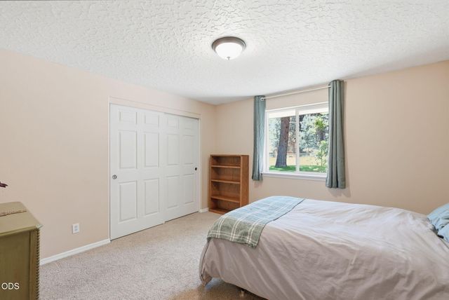 19184 Baker Road, Bend, OR 97702