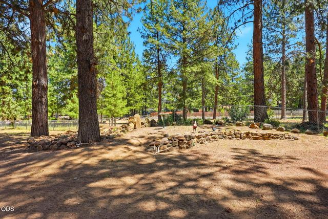19184 Baker Road, Bend, OR 97702