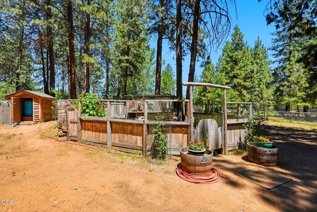 19184 Baker Road, Bend, OR 97702