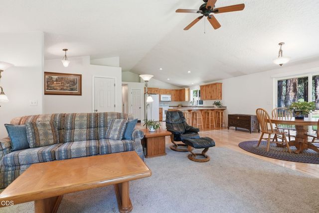 19184 Baker Road, Bend, OR 97702