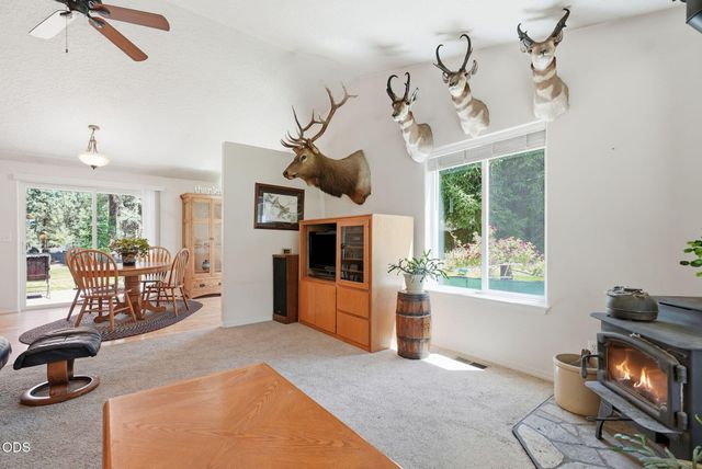 19184 Baker Road, Bend, OR 97702