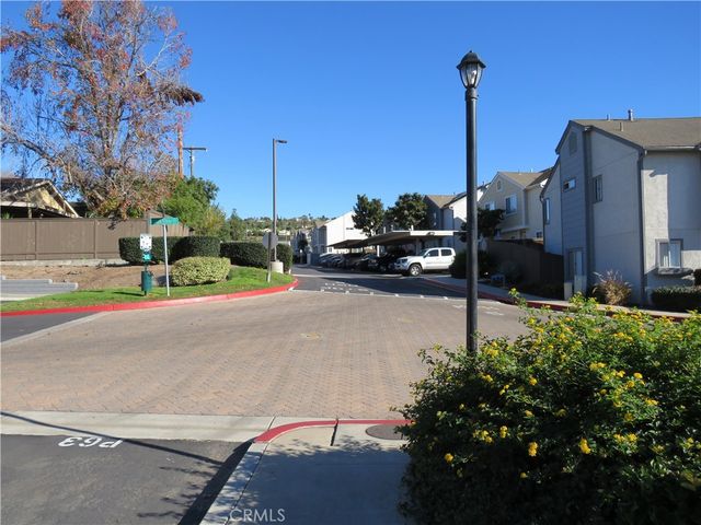 2551 Kings View, Spring Valley, CA 91977