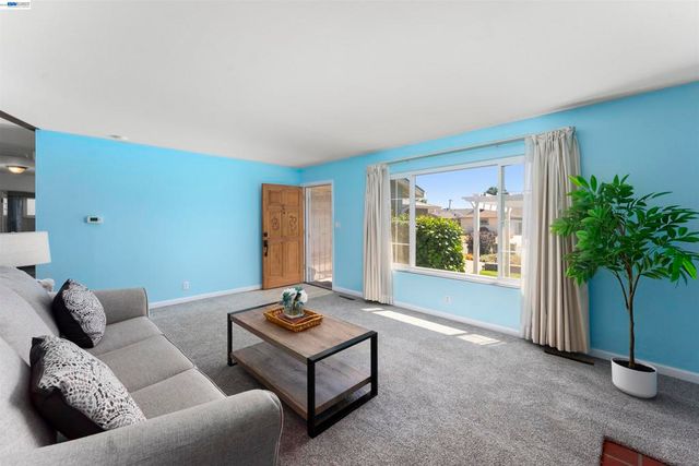 4645 Ridpath St, Fremont, CA 94538