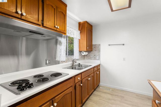 4645 Ridpath St, Fremont, CA 94538