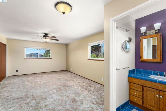 4645 Ridpath St, Fremont, CA 94538