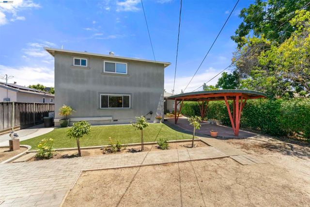 4645 Ridpath St, Fremont, CA 94538