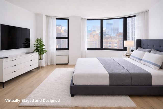 221 E Walton Place 17E, Chicago, IL 60611