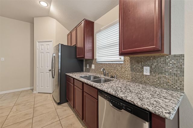 3011 Currier Court, Rosenberg, TX 77471