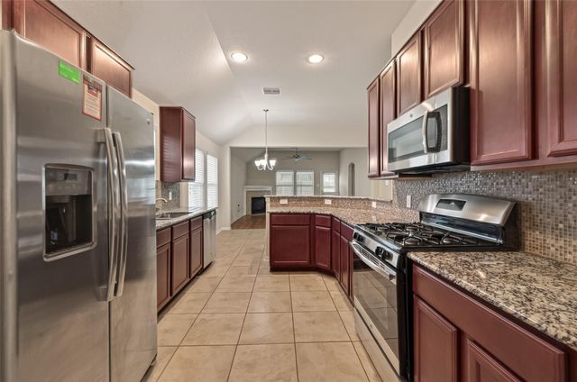 3011 Currier Court, Rosenberg, TX 77471