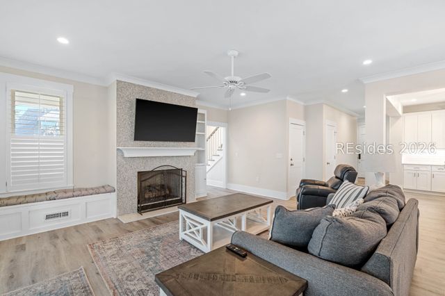 45 Cameroon Dr, Beaufort, SC 29907