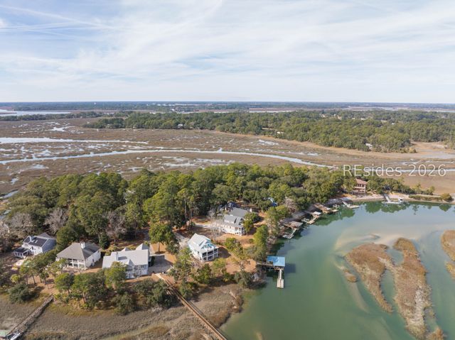 45 Cameroon Dr, Beaufort, SC 29907