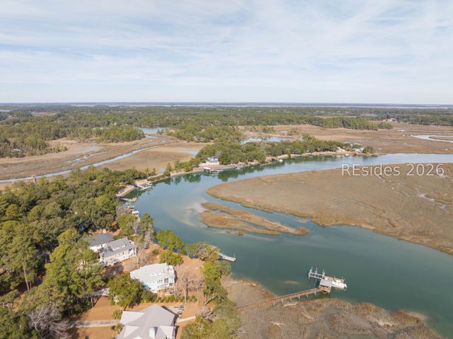 45 Cameroon Dr, Beaufort, SC 29907