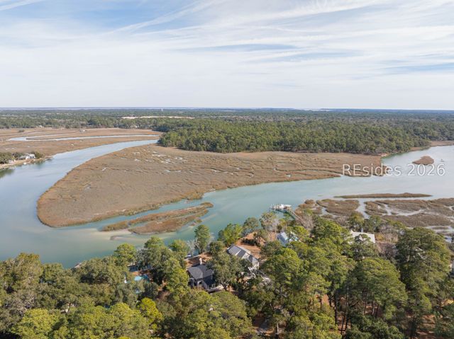 45 Cameroon Dr, Beaufort, SC 29907