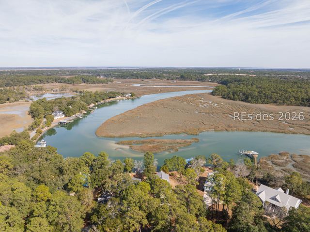 45 Cameroon Dr, Beaufort, SC 29907