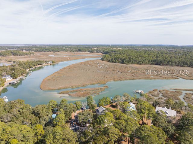 45 Cameroon Dr, Beaufort, SC 29907