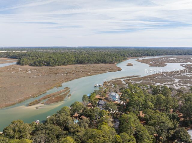 45 Cameroon Dr, Beaufort, SC 29907