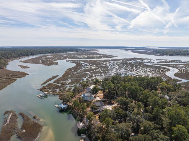 45 Cameroon Dr, Beaufort, SC 29907