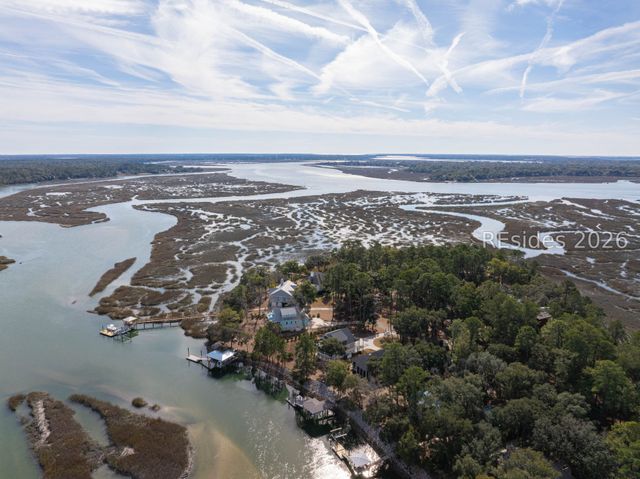 45 Cameroon Dr, Beaufort, SC 29907