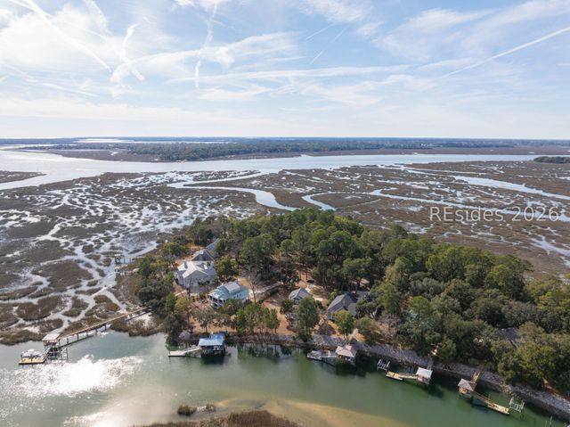 45 Cameroon Dr, Beaufort, SC 29907