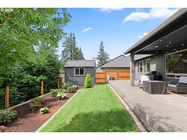 19632 ORCHARD GROVE Dr, Oregon City, OR 97045