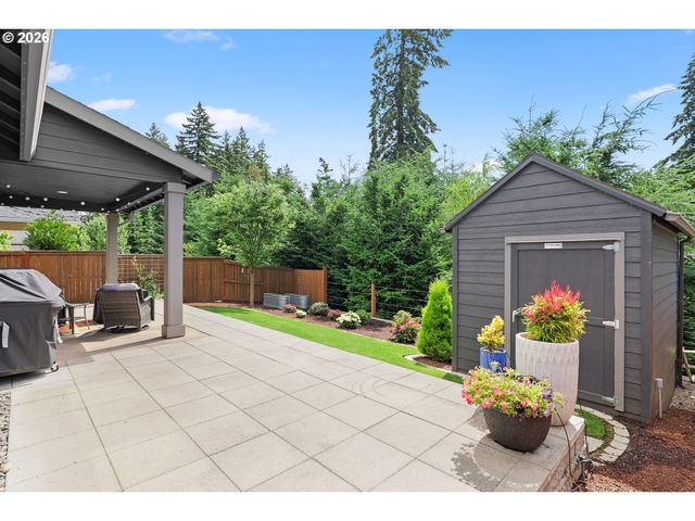 19632 ORCHARD GROVE Dr, Oregon City, OR 97045