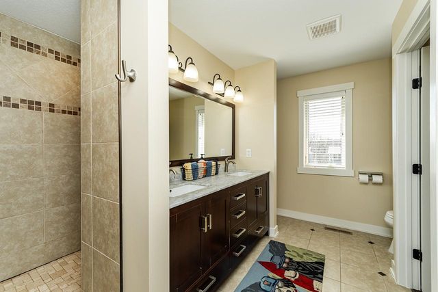 1151 Golfers Court SE, Rochester, MN 55904