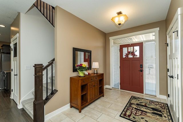 1151 Golfers Court SE, Rochester, MN 55904
