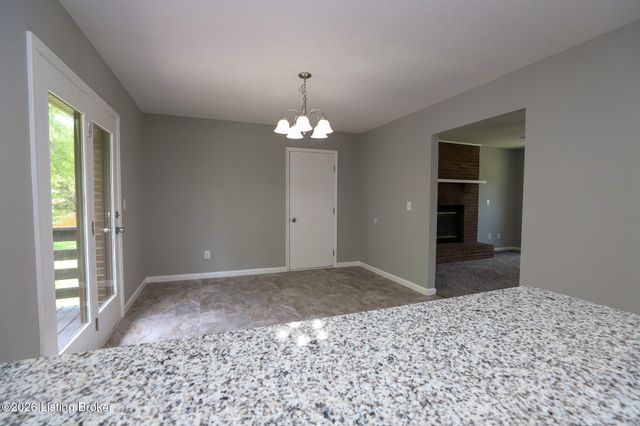411 College View Dr, Elizabethtown, KY 42701