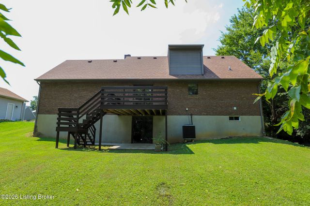 411 College View Dr, Elizabethtown, KY 42701