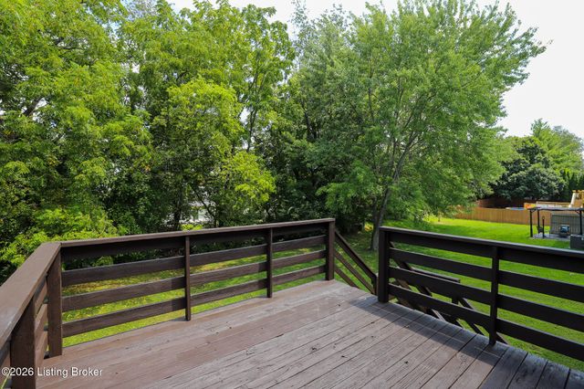 411 College View Dr, Elizabethtown, KY 42701