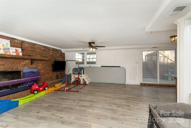 4000 Elizabeth Street, Hickory, NC 28601