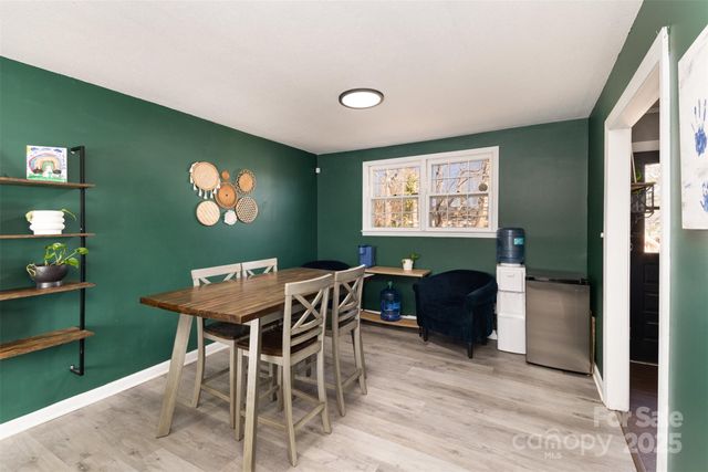 4000 Elizabeth Street, Hickory, NC 28601