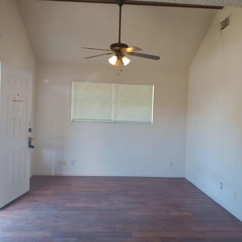 120 W Heron Street, Denison, TX 75021